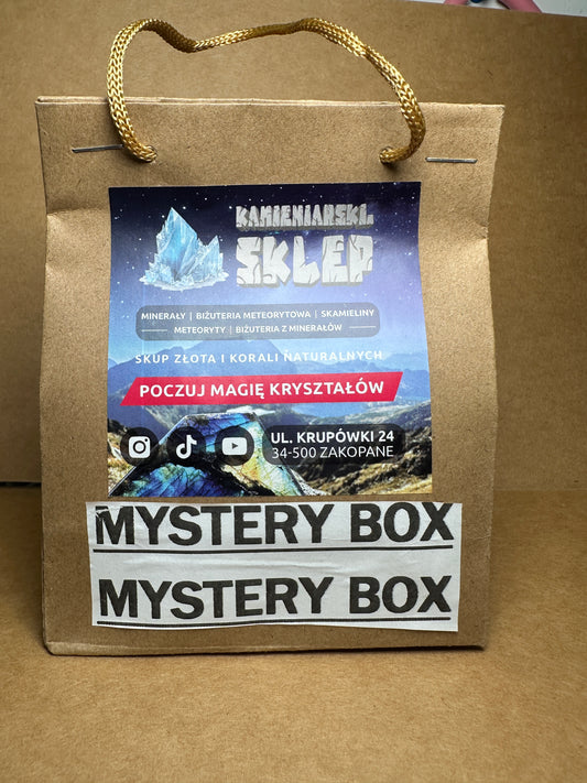Mystery Box z Minerałami